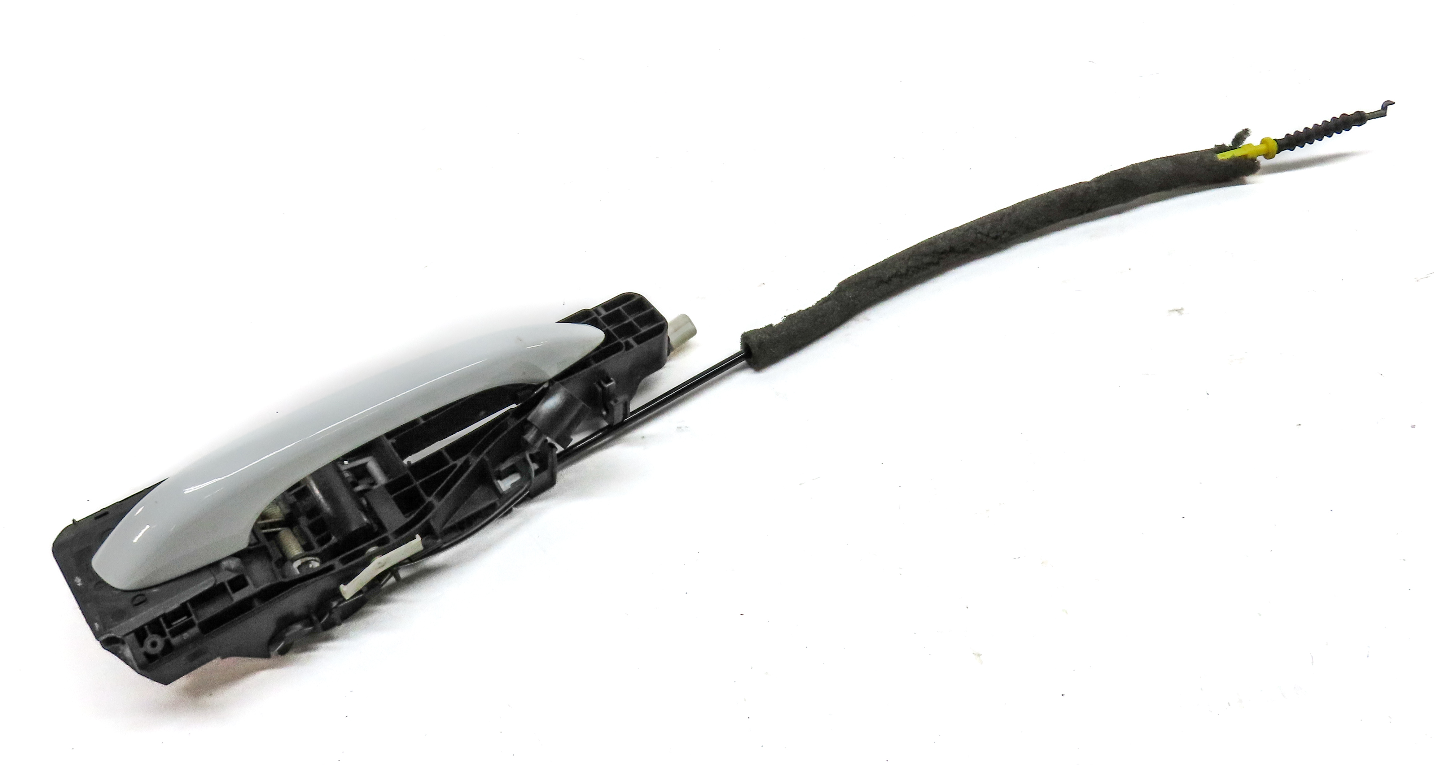 2015-2019 PORSCHE MACAN (95B) REAR RIGHT EXTERIOR DOOR HANDLE (White) — exact item pictured